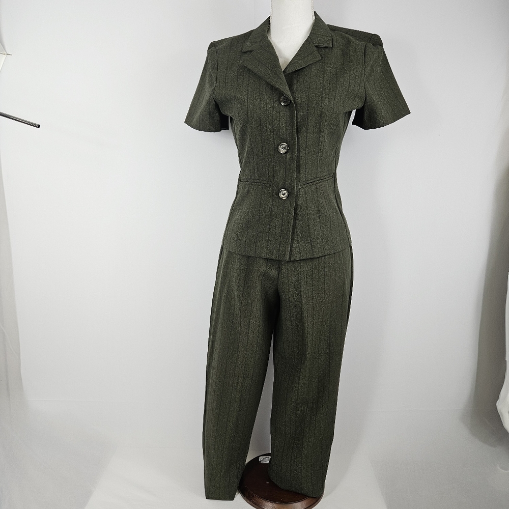 Lisa Jo vintage 80s pinstripe pantsuit size 5/ 6 with shoulder pads